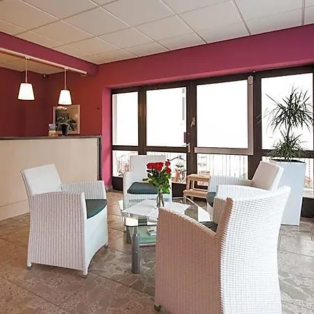 Hotel Panorama Bansin 3*