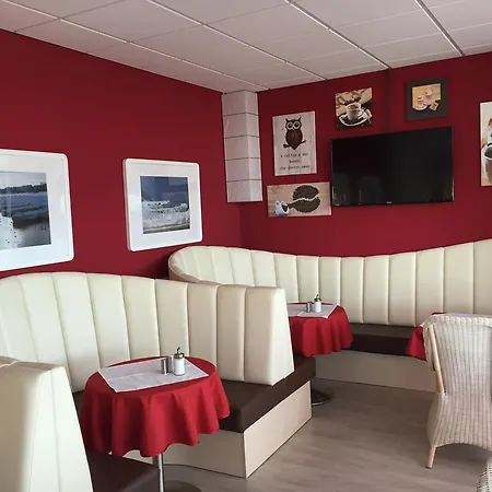 ホテル Panorama Bansin 3*