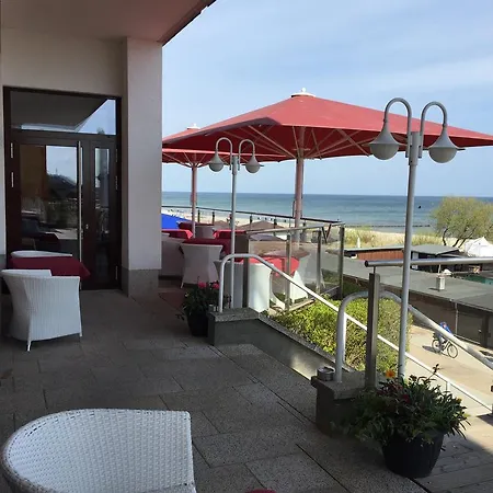 Hotel Panorama Bansin 3*