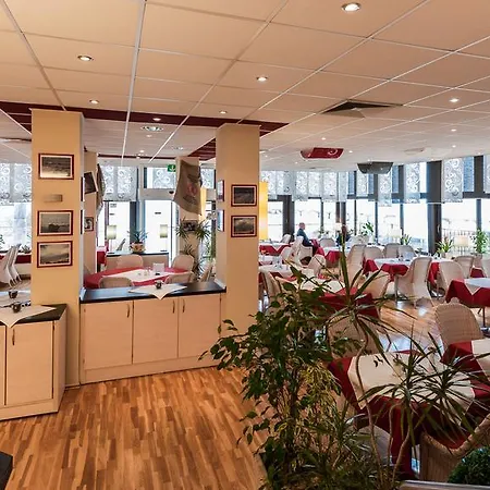 Panorama Bansin ホテル 3*